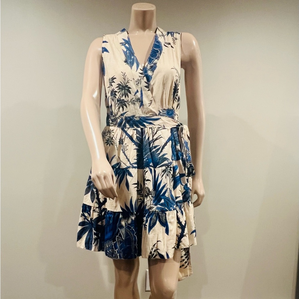Banana Republic Dress Floral Blue (NWOT) - Picture 4 of 4